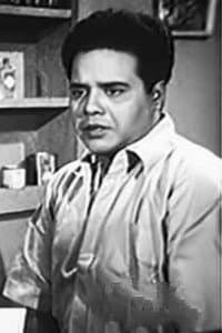 Tarun Kumar in Priyo Bandhabi