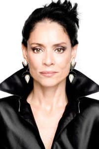 Sonia Braga in O Capitão Bandeira Contra o Dr. Moura Brasil