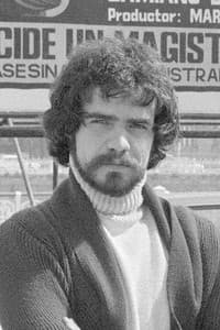 José Alonso in La agonía de ser madre