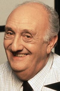 Pierre Tchernia in On purge bébé