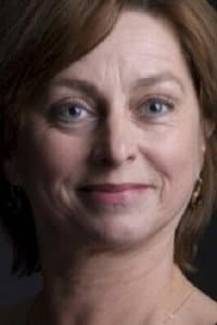 Anke Van't Hof in Soldaten zonder geweren