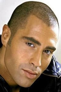 Sofiane Tadjine in Grégory Lemarchal - Cinq ans