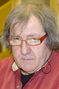 Mariusz Benoit in Zwolnieni z Życia
