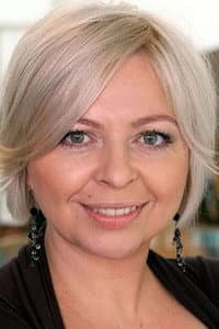 Violetta Arlak in Izolator