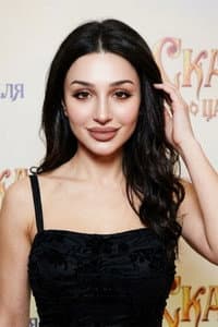 Aylin Baykal in Domino Effect