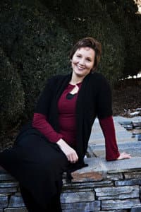 Kymberly Mellen in 3-2-1 Penguins!: The Cheating Scales of Bullamanka