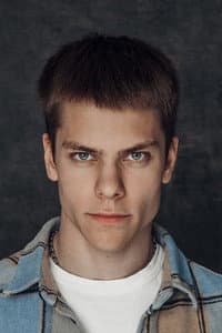 Konstantin Raskatov in Сказки тёмного леса