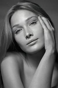 Carla Bruni in Les Enfoirés 2023 - Enfoirés un jour, toujours