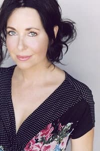 Sergine Dumais in Synchronicity