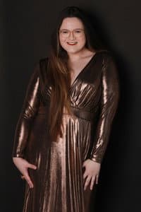Amy Homberg in Student For Pay