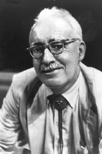 Frank O'Connor in Gangs of the Waterfront