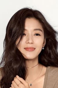 Gianna Jun in Nae Yeojachingureul Sogae Habnida