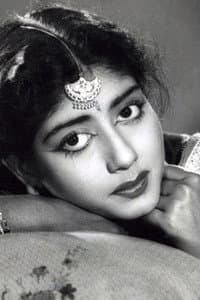 Sabitri Chatterjee in Baluchari