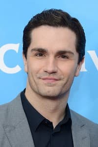 Sam Witwer in The Quinn-tuplets