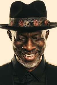Keb' Mo' in Can't You Hear the Wind Howl? The Life & Music of Robert Johnson
