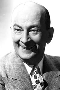 Leon Errol in Never Give a Sucker an Even Break