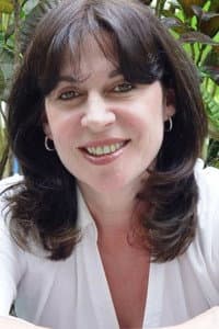 Carlota Sosa in Los pájaros se van con la muerte