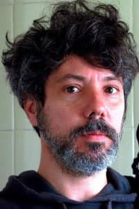 Agustín Mendilaharzu in Historias extraordinarias