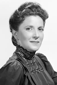 Teresa Celli in Right Cross