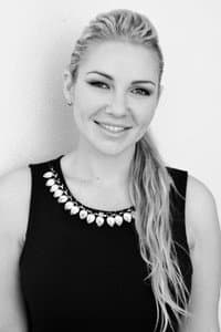 Ashlee Jensen in 500 Miles