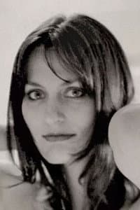 Laure Mattei in NOOB - Seigneur de guerre