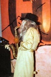 N. Senada in The Residents (A Banda Mais Misteriosa do Mundo) - O Documentário