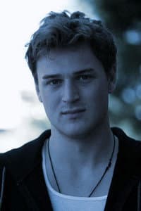 Doran Damon in Lucky 7