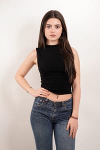 Adriana Hormigos in Todo lo que nunca fuimos