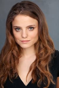 Mia Vallet in Recluse
