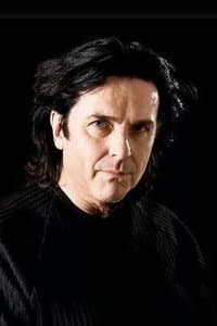 Steve Hogarth in Marillion: From Stoke Row To Ipanema
