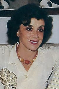 Neyde Senna in Senna