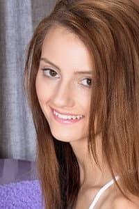Farrah Valentine in Don't Break Me 19