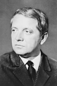 Yuri Belov in Переходный возраст