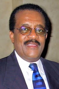 Johnnie Cochran in Trial of the Century: The O.J. Simpson Case