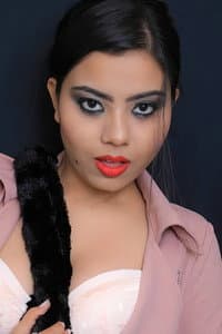 Priya Paul in Zeher
