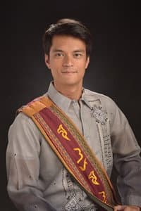 Carlo Tarobal in Keys to the Heart