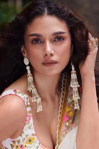 Aditi Rao Hydari in Guddu Rangeela