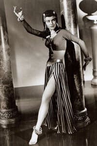 Milada Mladova in The Gay Parisian
