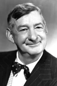 Slim Summerville in Riding for Fame