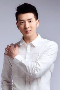 Wu Yijia in Age of The Legend