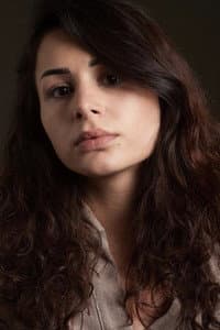 Cansu Leyan in Elaha