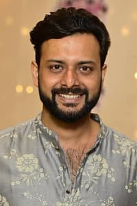 Indrasish Roy in Hrid Majharey