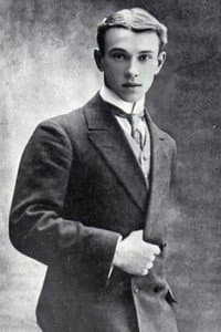 Vaslav Nijinsky in Nijinski, la marionnette de Dieu