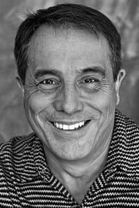 Edson Bueno in Morgue Story: Sangue, Baiacu e Quadrinhos