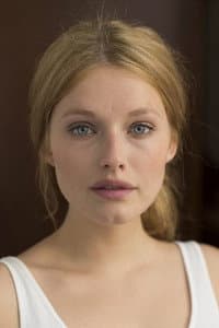 Ella-June Henrard in Torpedo