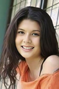Stephanie Pascalia in Biarkan Bintang Menari