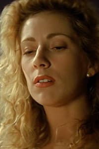María José del Valle in El gizmo