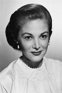 Joan Taylor in Apache Woman