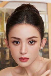 Gulnezer Bextiyar in Zhen San Guo Wu Shuang