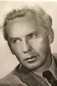 Arnold Sjöstrand in Starkare än lagen